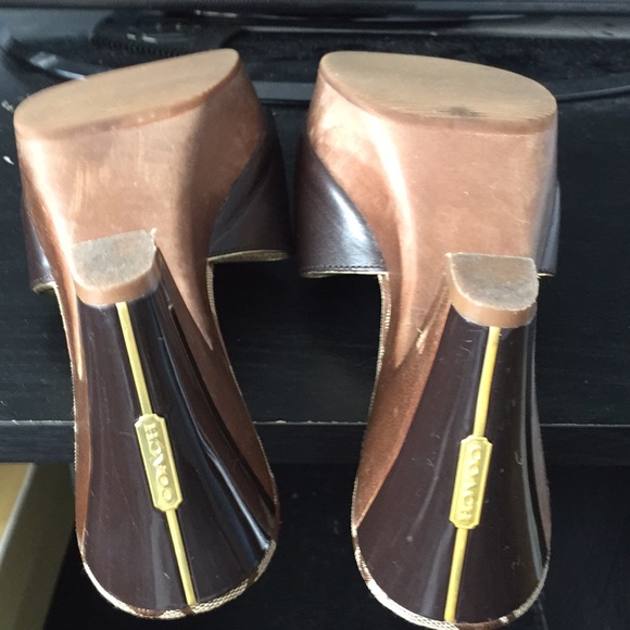 Authentic coach wooden heeled mules brown/tan - Picture 4 of 5